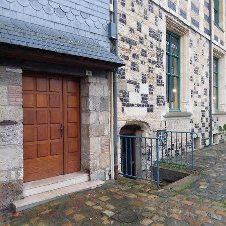 Apartament Un Brin De Fantaisie Dans Le Centre De Honfleur Zewnętrze zdjęcie