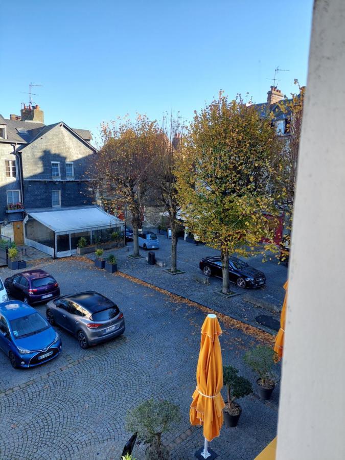 Apartament Un Brin De Fantaisie Dans Le Centre De Honfleur Zewnętrze zdjęcie